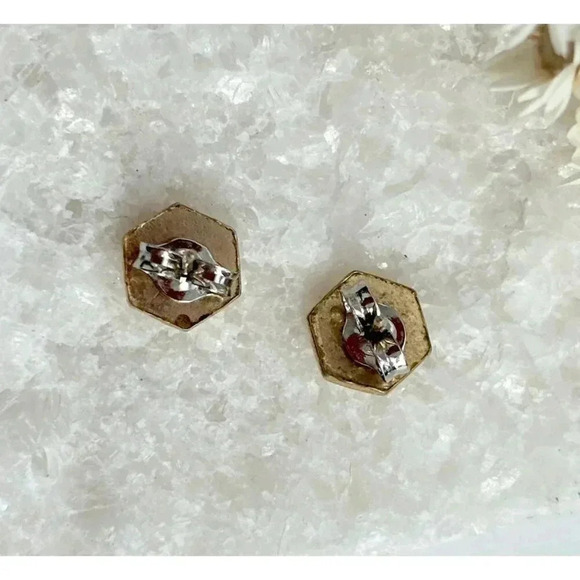 Vintage Gold Toned Dainty Tiny Midcentury Style Octagon Swirl Patterned Studs - Picture 3 of 5